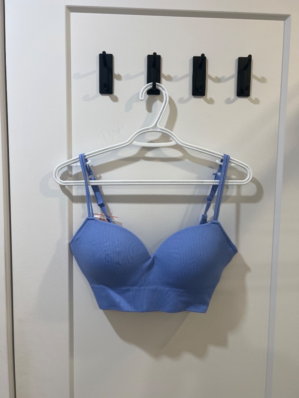 Wireless Ribbed Bra (Size M) - Picture 8 of 12